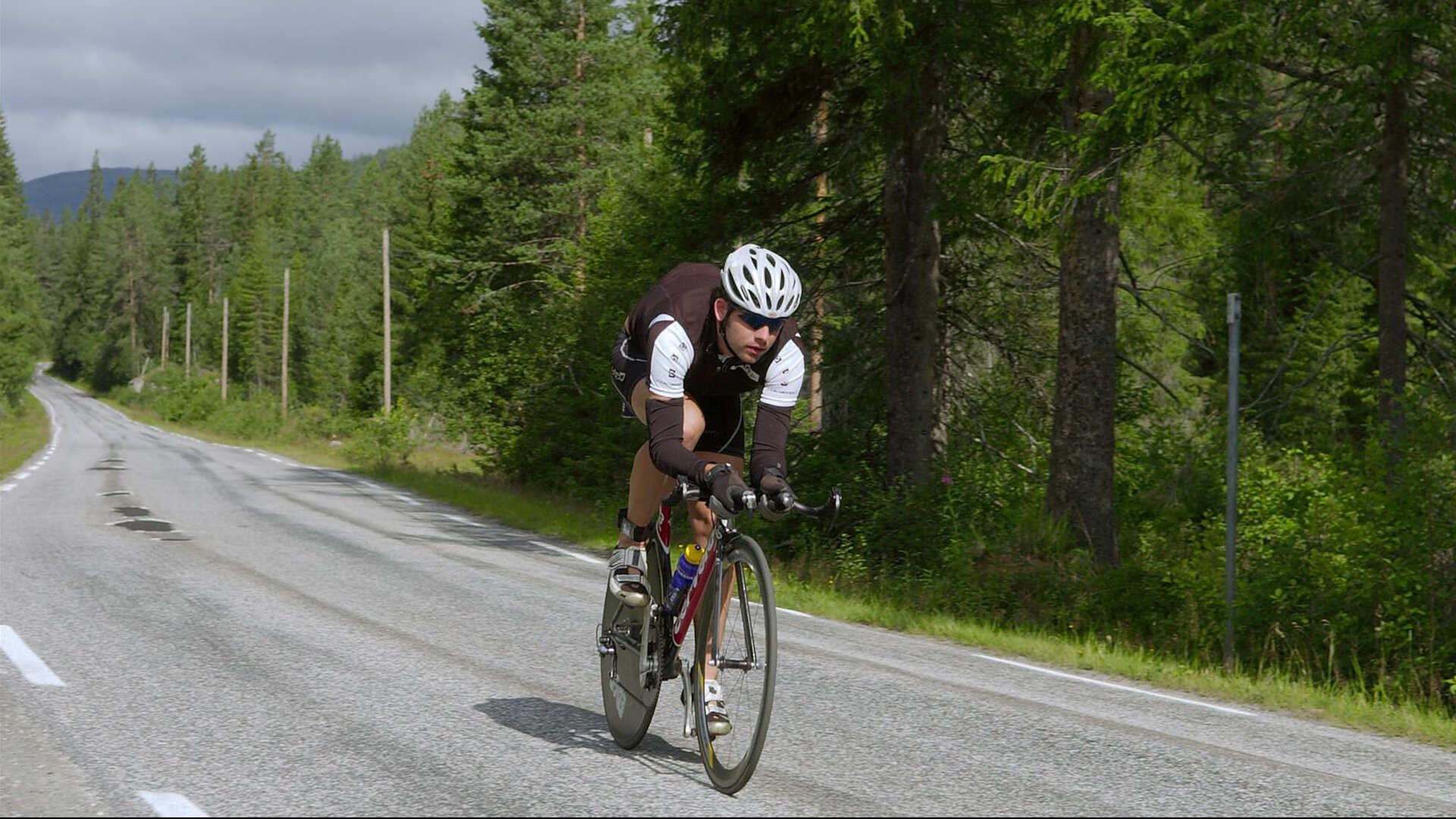 南非羚羊队的后场防守：坚如磐石，每一次防守都展现极高的球技